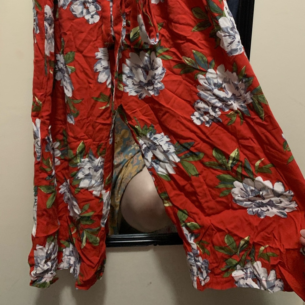 Romper - Picture 2 of 3